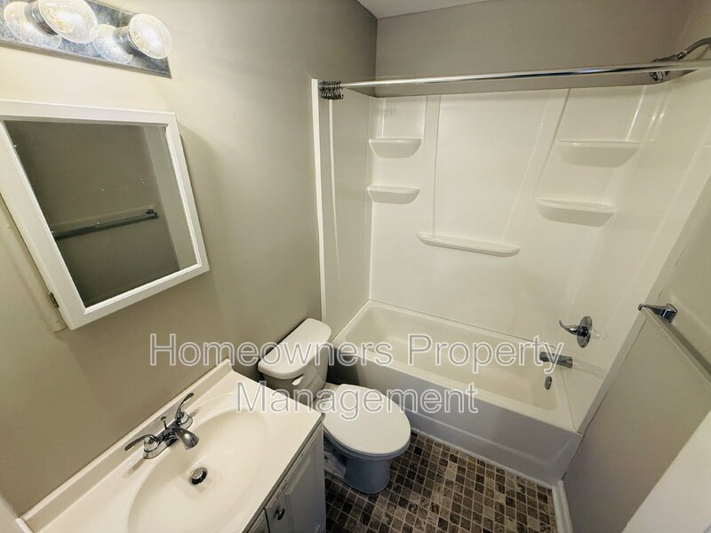 463 McRae Dr. property image