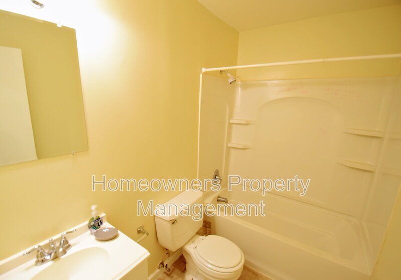 711 Niven Ave property image