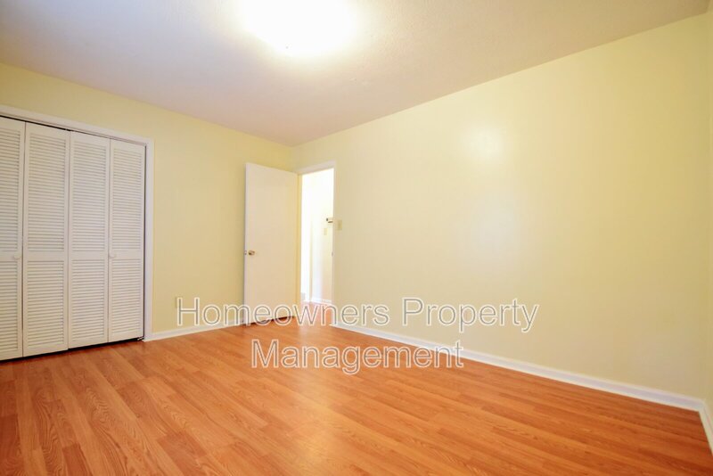 711 Niven Ave property image