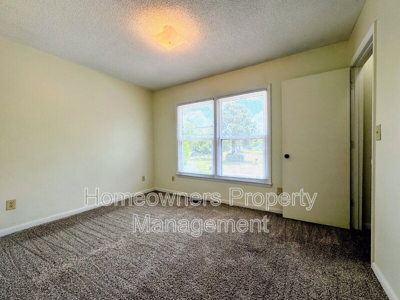 6633 Abbey Lane - Two weeks free off first full month property image