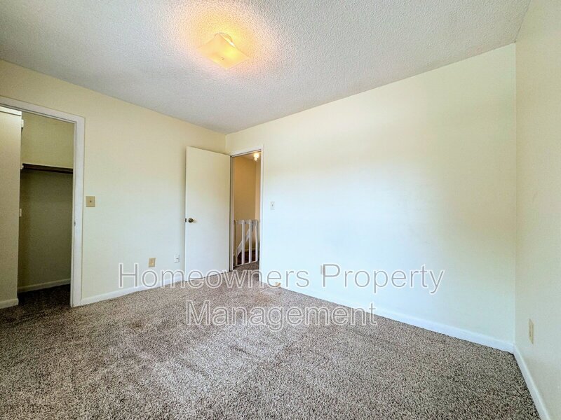 6633 Abbey Lane - Two weeks free off first full month property image