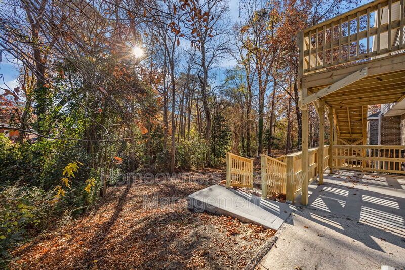 Montclair-Newly Renovated Tri-Level-- 735 Ashbrook Road property image