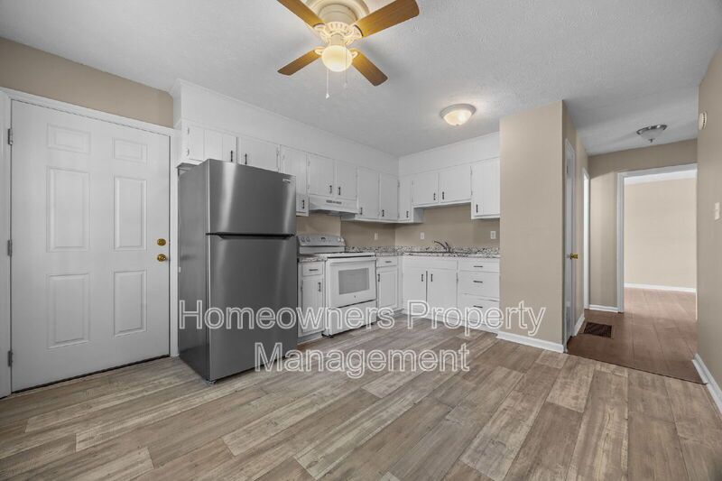 Montclair-Newly Renovated Tri-Level-- 735 Ashbrook Road property image