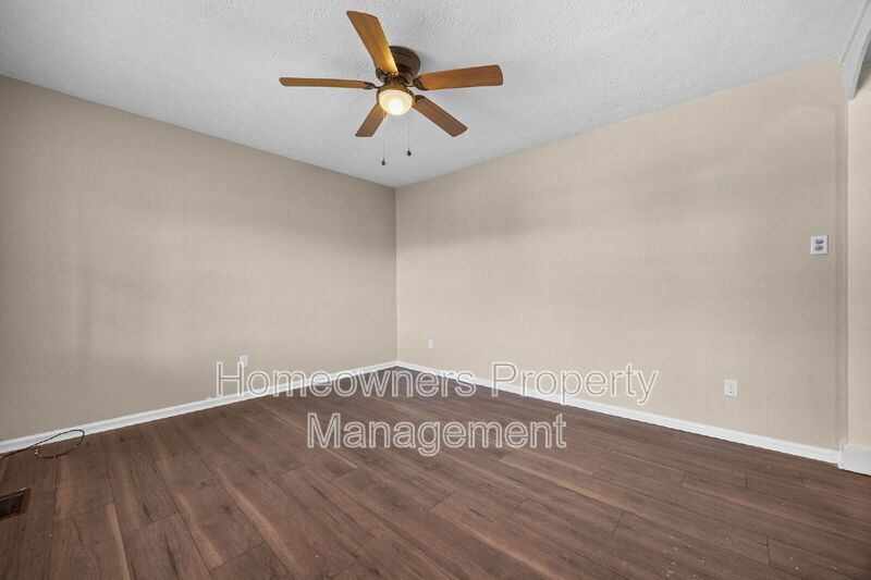 Montclair-Newly Renovated Tri-Level-- 735 Ashbrook Road property image