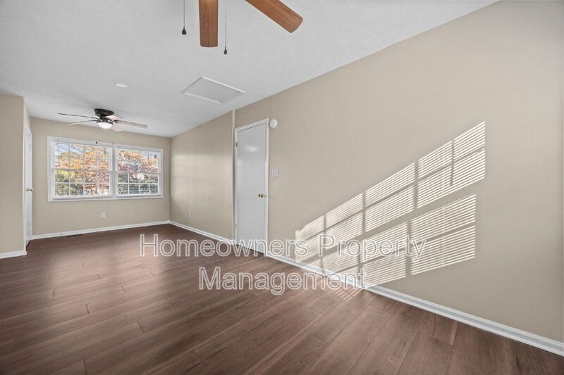 Montclair-Newly Renovated Tri-Level-- 735 Ashbrook Road property image