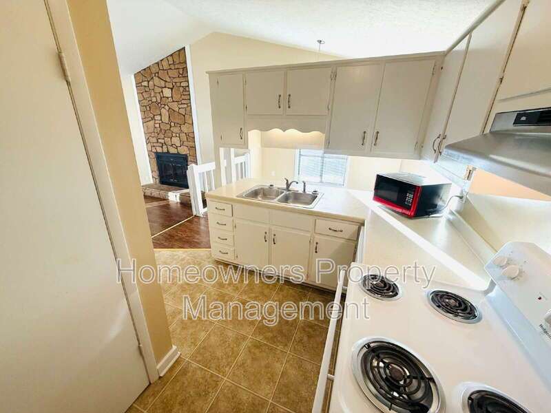 824 Danish Dr property image