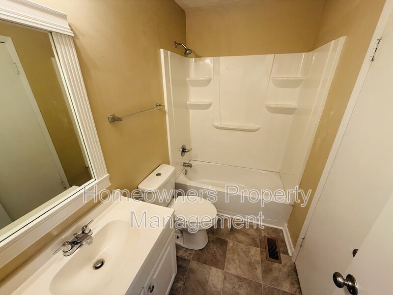 824 Danish Dr property image