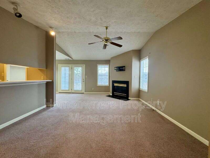 308-11 Waterdown property image