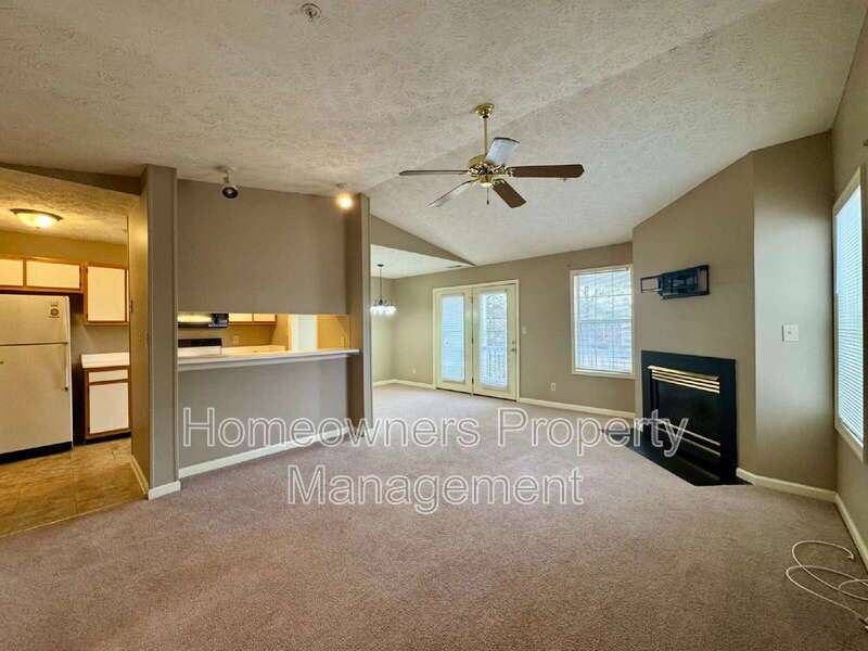 308-11 Waterdown property image