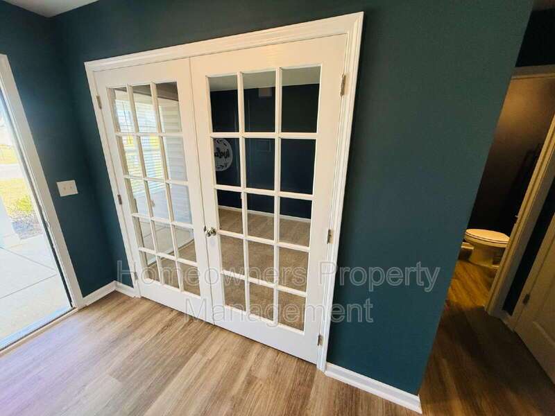 Charming 4-Bedroom Sanctuary in Hope Mills property image