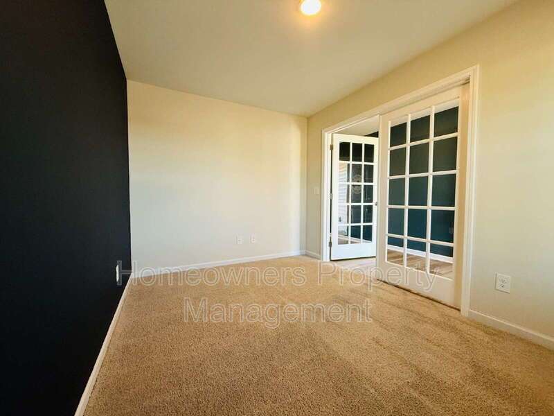 Charming 4-Bedroom Sanctuary in Hope Mills property image