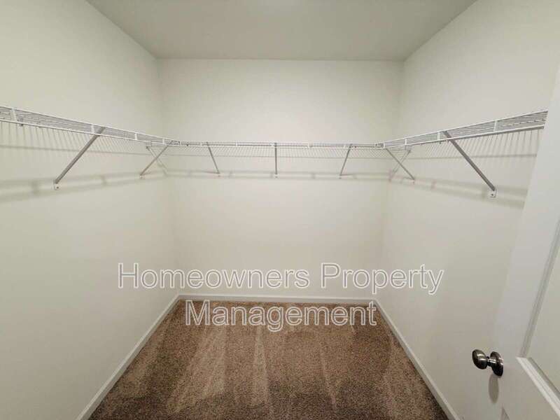 Charming 4-Bedroom Sanctuary in Hope Mills property image