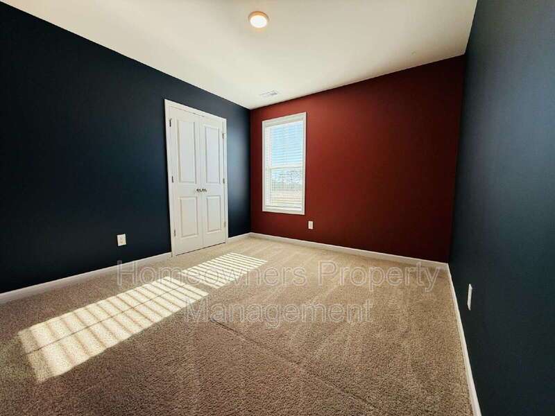 Charming 4-Bedroom Sanctuary in Hope Mills property image