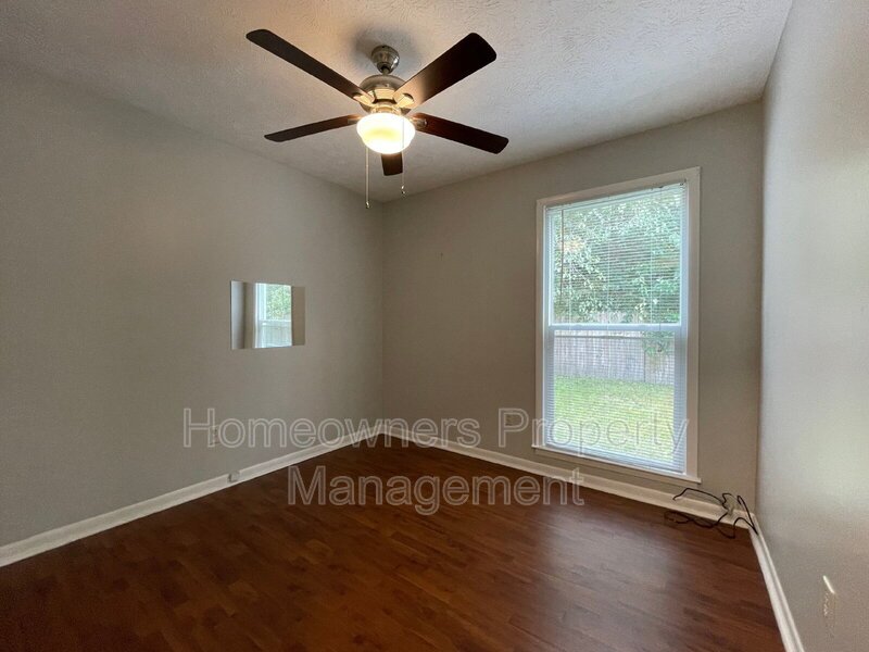 7060 Candlewood Dr property image