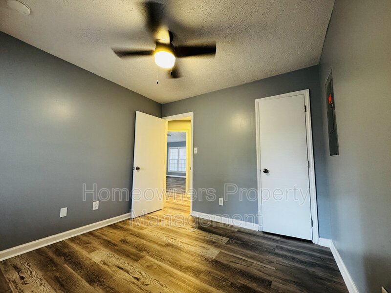 Legion Hills property image