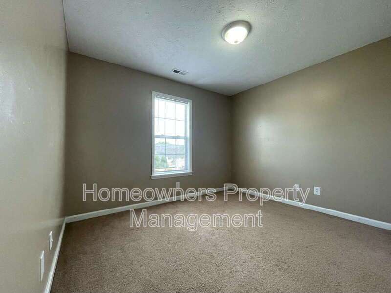 Hunters Crossing property image