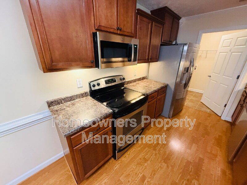 1750 Renwick Dr Apt 203 property image