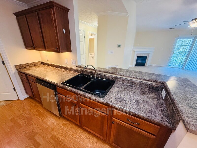 1750 Renwick Dr Apt 203 property image