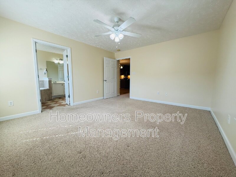 1750 Renwick Dr Apt 203 property image