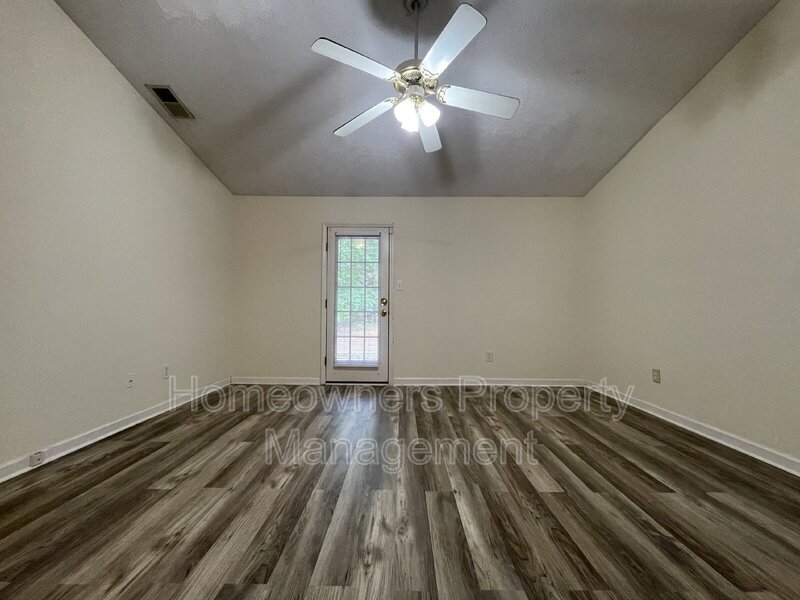 522 Longview Dr. Apt C property image