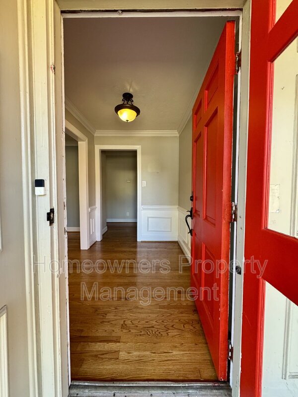 Welcome to Vanstory Hills property image