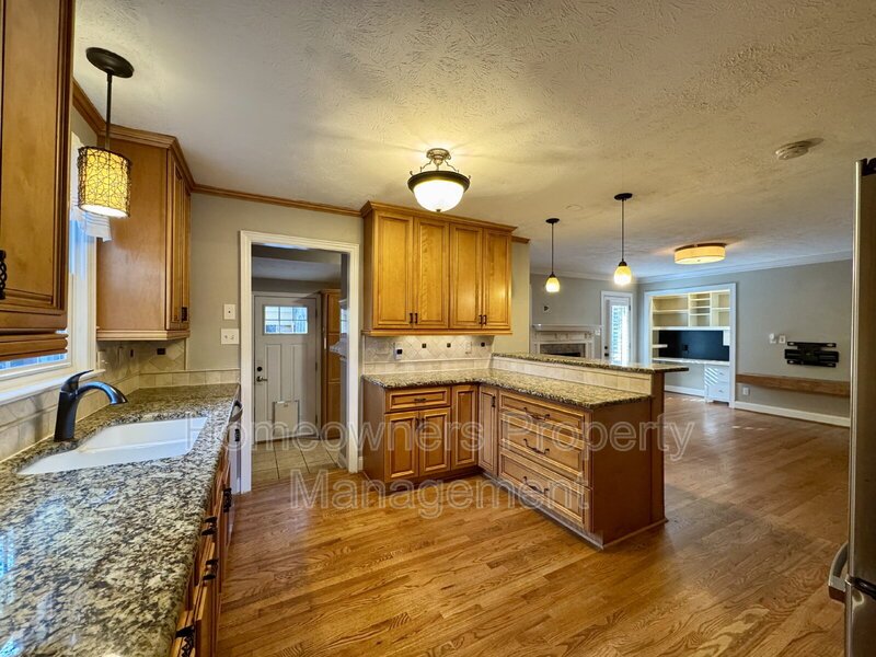 Welcome to Vanstory Hills property image