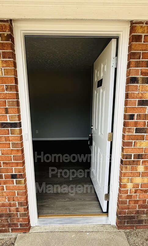 4736 Rosehill Rd property image