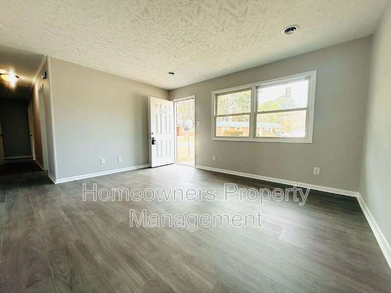 4736 Rosehill Rd property image