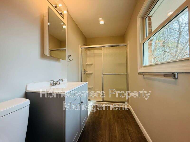 4736 Rosehill Rd property image