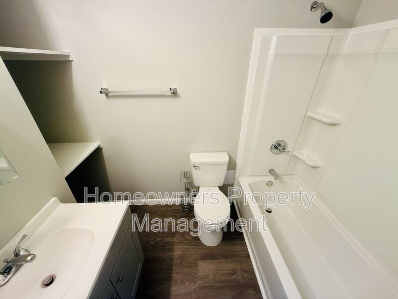 4736 Rosehill Rd property image