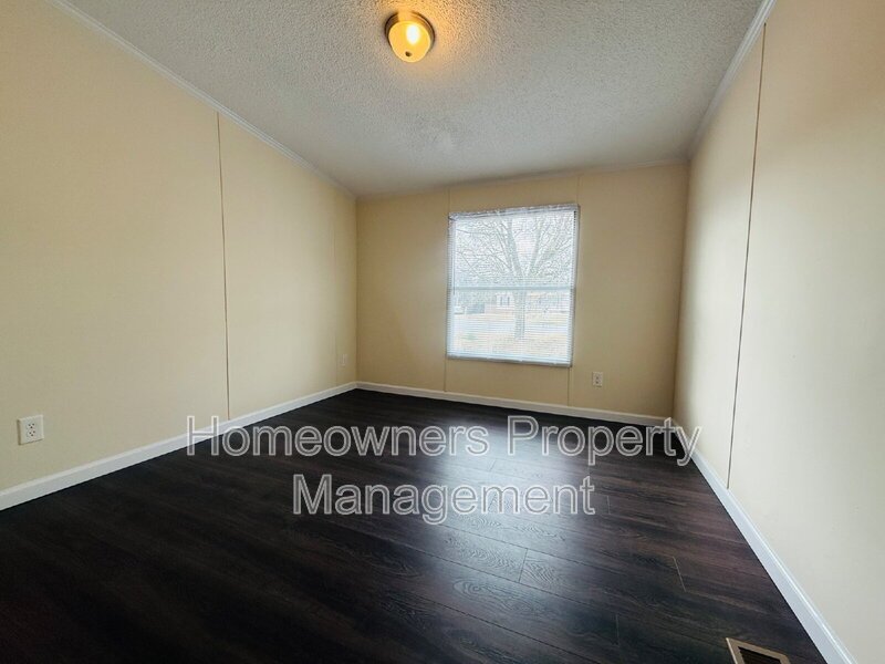 Welcome to 37 Jefferson Ln property image