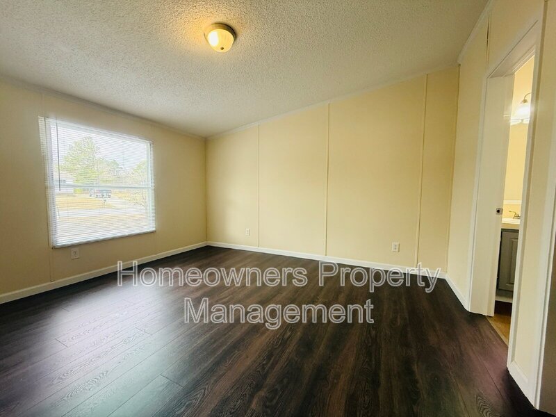 Welcome to 37 Jefferson Ln property image