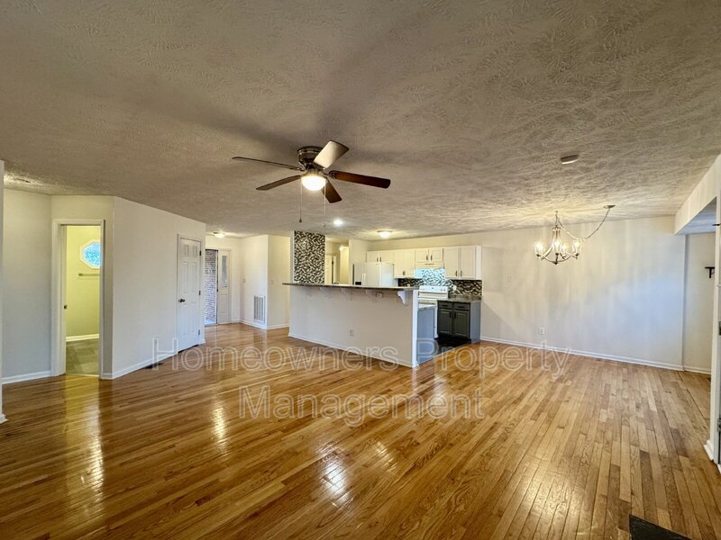 Southern Oaks property image