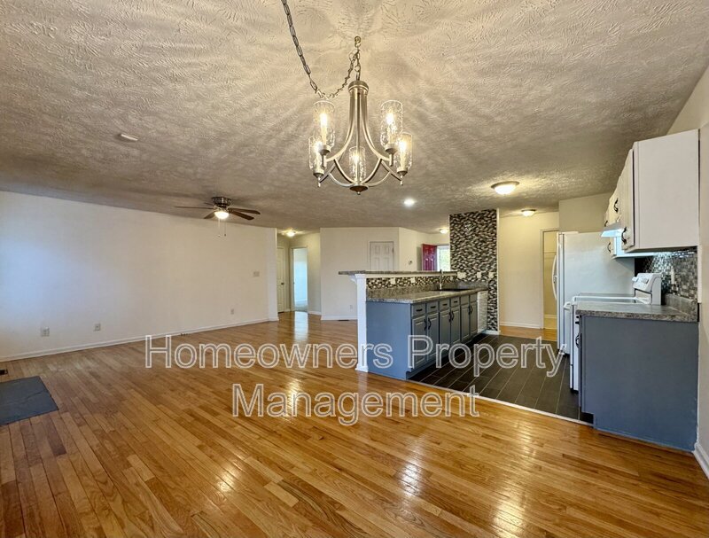 Southern Oaks property image