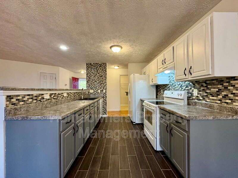 Southern Oaks property image