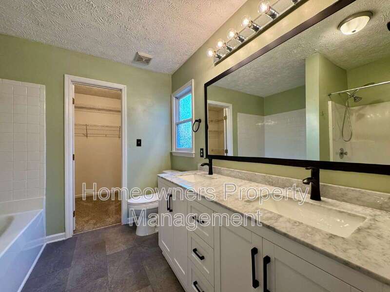 Southern Oaks property image