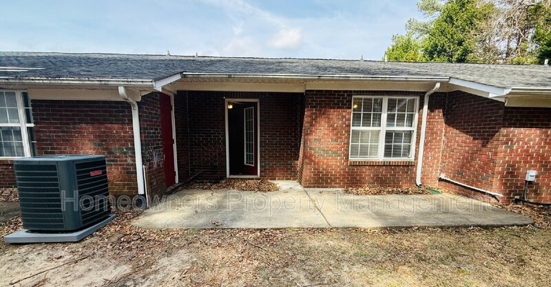 522 Longview Dr. Apt B ~ COMING SOON ~ property image