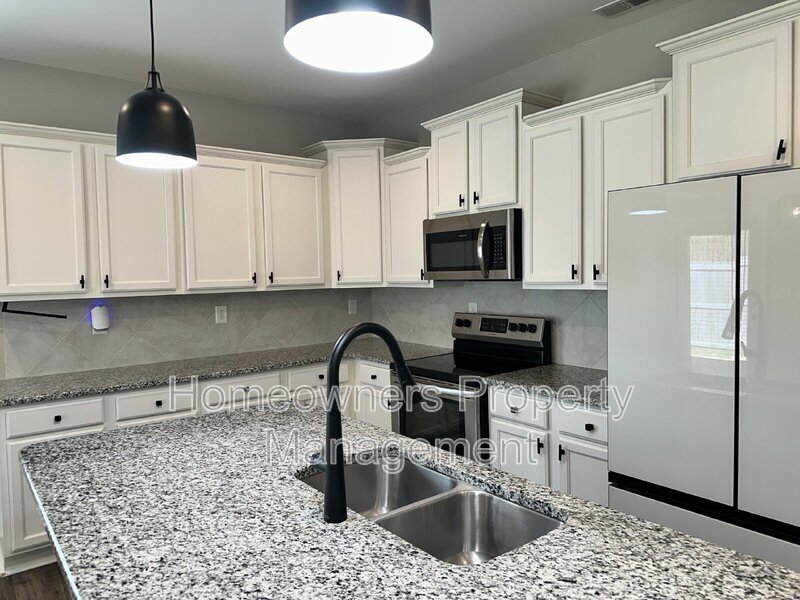 137 Ledford Ave property image