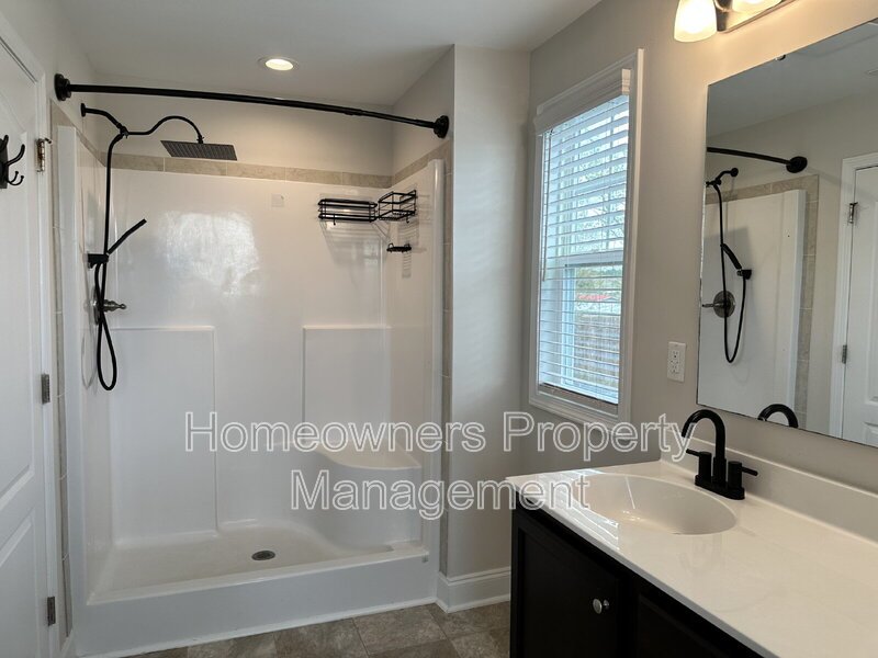 137 Ledford Ave property image