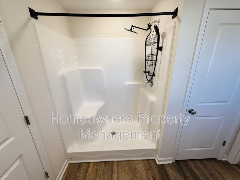 Charming 3-Bedroom Gem with Granite Touches at 1511 Percheron Path! property image