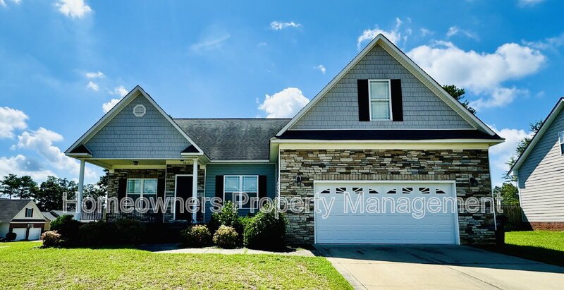 4033 Des Planes Ave, Fayetteville! property image