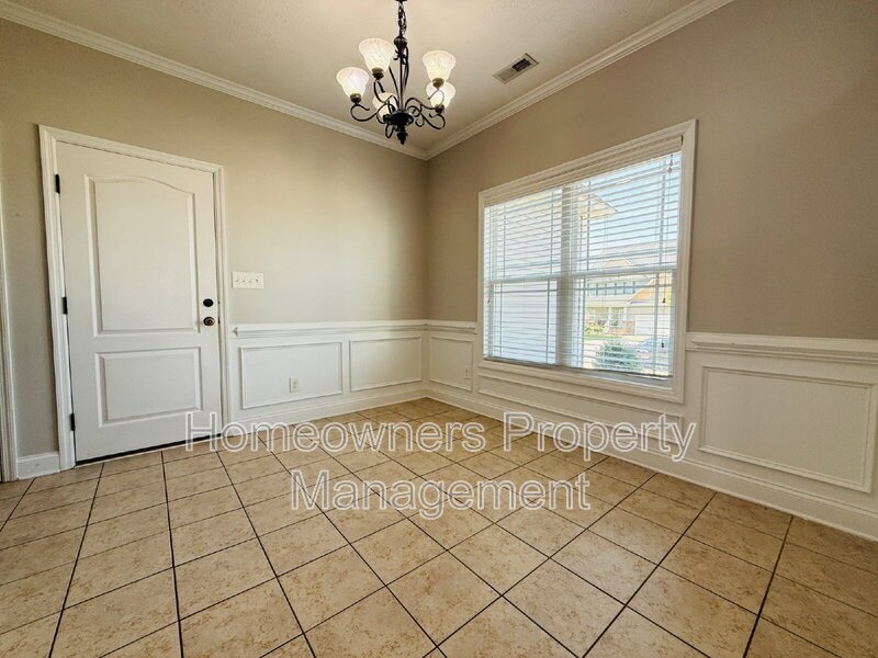 4033 Des Planes Ave, Fayetteville! property image