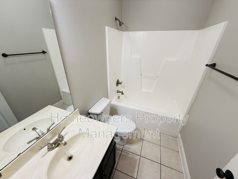 4033 Des Planes Ave, Fayetteville! property image