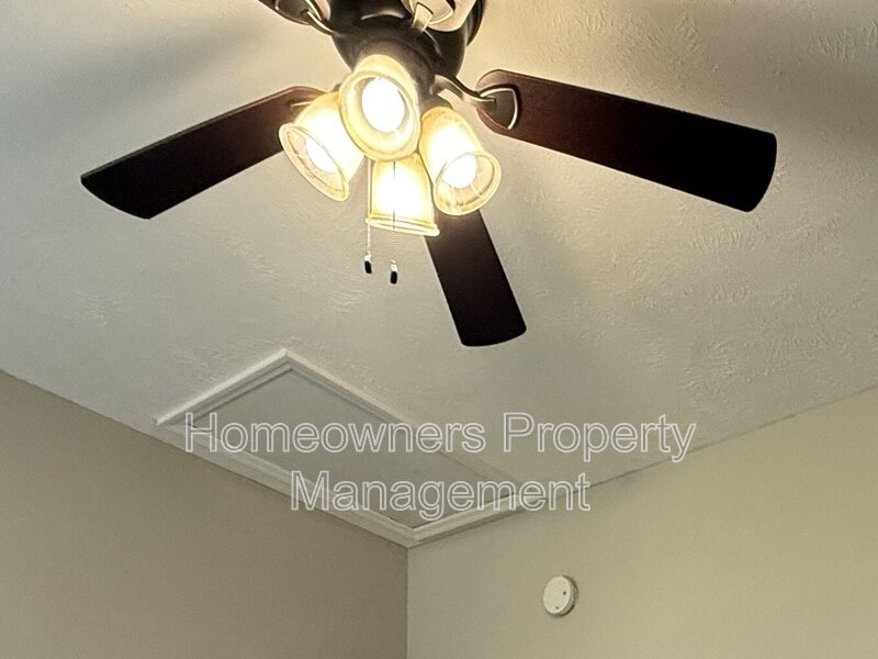 4033 Des Planes Ave, Fayetteville! property image