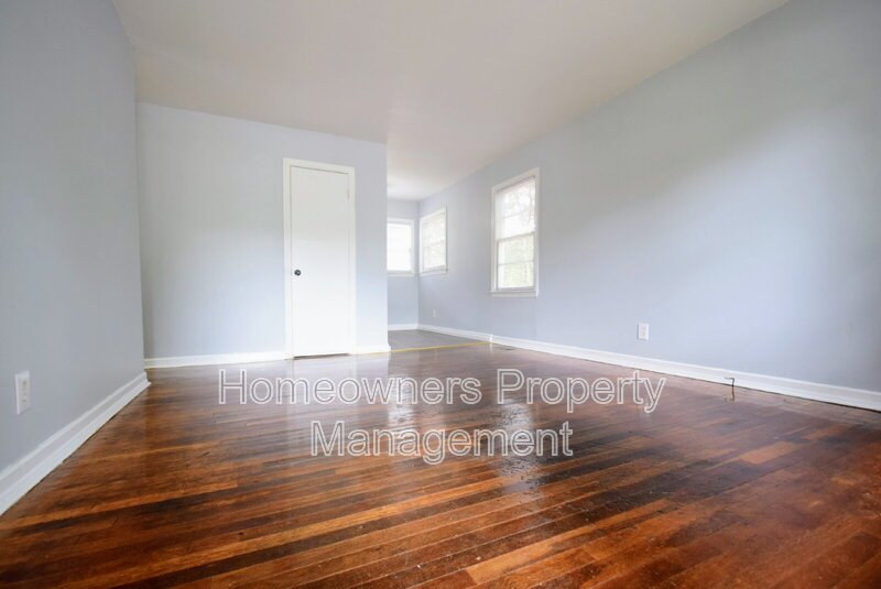 Home in Fayetteville with Spacious Living - 821 Minurva Ct! property image