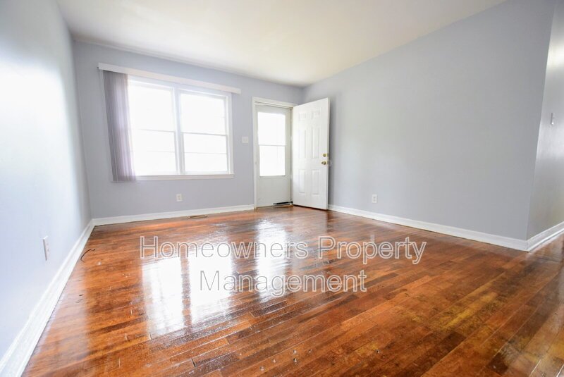 Home in Fayetteville with Spacious Living - 821 Minurva Ct! property image