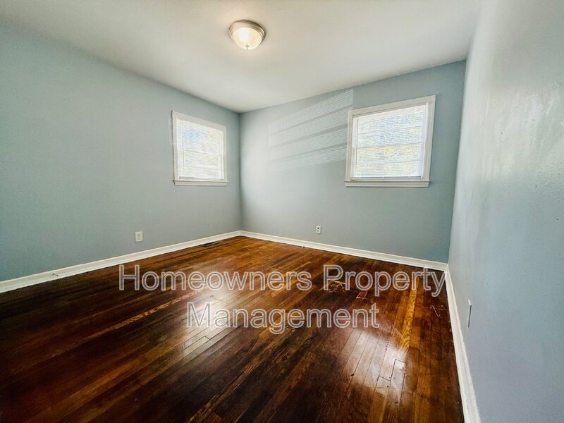 Home in Fayetteville with Spacious Living - 821 Minurva Ct! property image