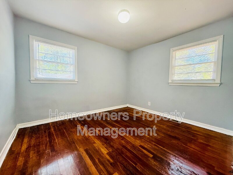 Home in Fayetteville with Spacious Living - 821 Minurva Ct! property image