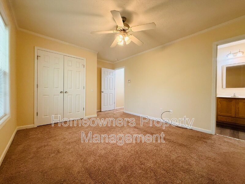 3332-C Kenmont Lane property image