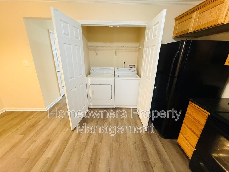 3332-C Kenmont Lane property image